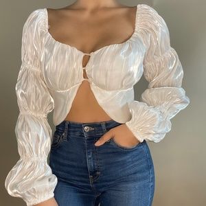 Balloon sleeve crop top
